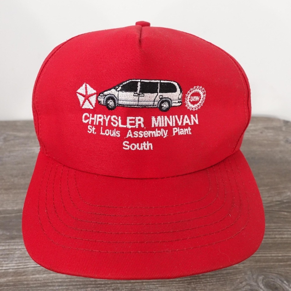 Vintage Chrysler Minivan St.‎ Louis Hat Cap Snap Back One Size Red Cotton Mens